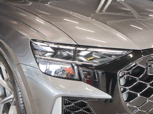 New 2026 Audi RS Q8 performance image 29