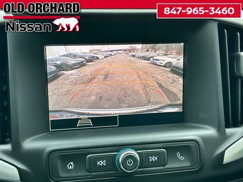 Used 2022 GMC Terrain SLE w/ Driver Convenience Package image 17