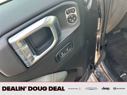 New 2026 Jeep Gladiator Mojave image 12