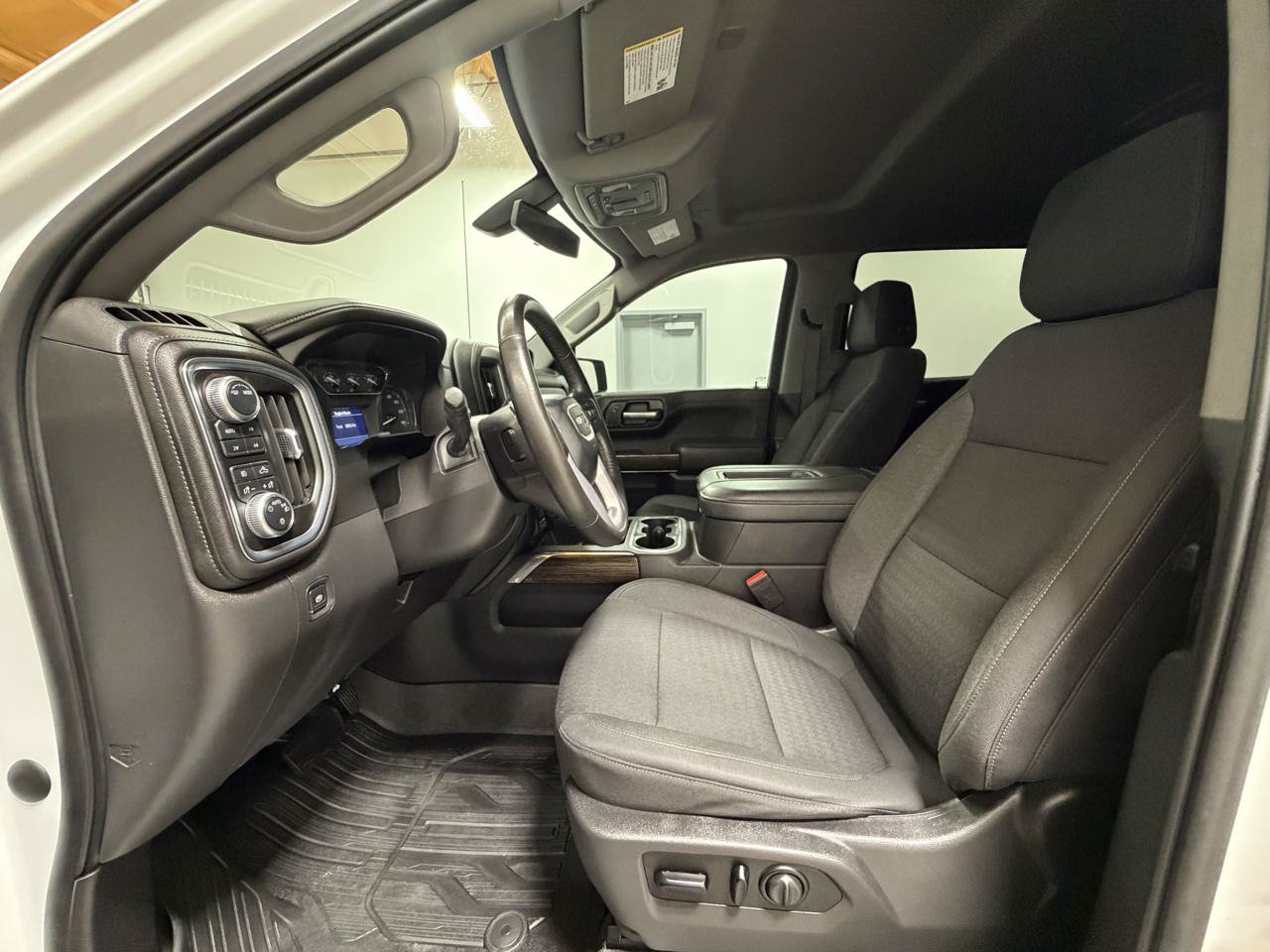 Used 2021 GMC Sierra 1500 Elevation w/ Preferred Package AWD/4WD image 22