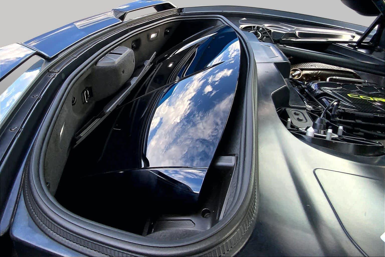 Used 2024 Chevrolet Corvette Stingray Premium Cpe w/ Z51 Performance Package RWD image 20
