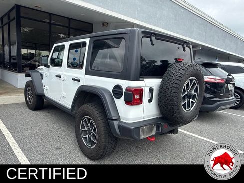 Used 2024 Jeep Wrangler Unlimited Rubicon AWD/4WD image 10