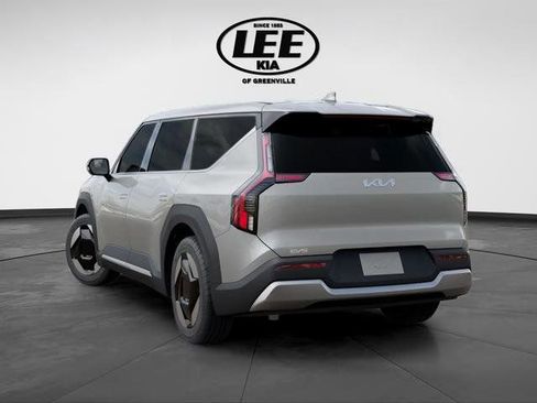 New 2026 Kia EV9 Light RWD image 5