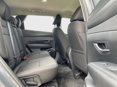 Used 2026 Hyundai Tucson SE FWD image 16