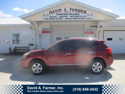 Used 2015 Nissan Rogue S w/ Convenience Package AWD/4WD image 1