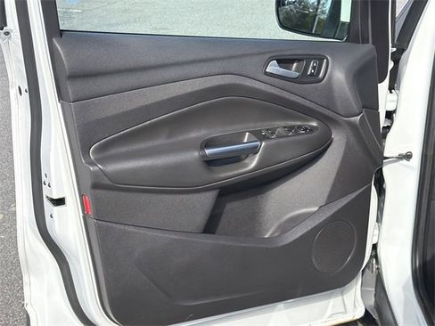 Used 2015 Ford Escape SE image 10