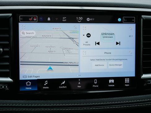 Used 2023 Chrysler Pacifica Limited image 22