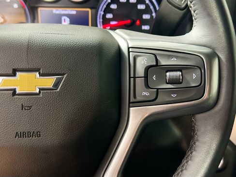 Used 2022 Chevrolet Silverado 1500 LT image 19