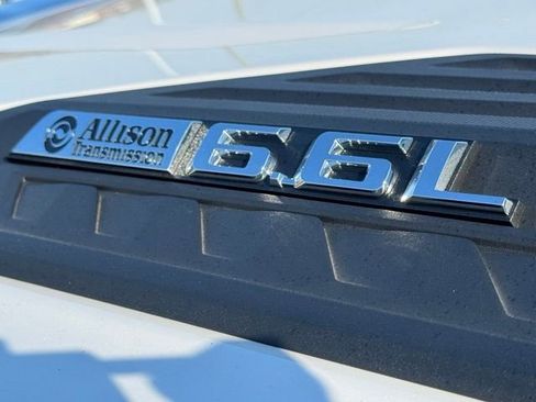 Used 2024 Chevrolet Silverado 2500 High Country w/ Technology Package image 16