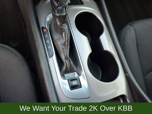 Used 2023 Chevrolet Malibu LS image 20