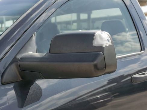 Used 2016 RAM 3500 Tradesman w/ Chrome Appearance Group image 40