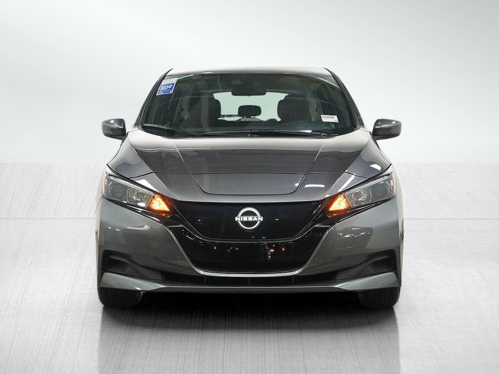 Used 2025 Nissan Leaf S FWD image 8