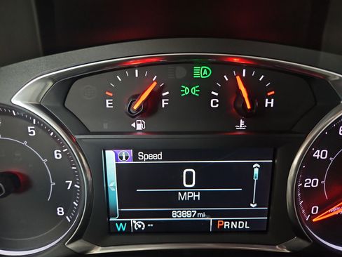 Used 2018 GMC Acadia SLT image 15