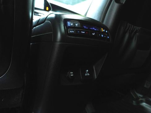 Used 2020 Hyundai Palisade Limited AWD/4WD image 18