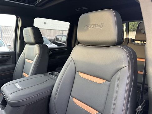 New 2026 GMC Sierra 2500 AT4 w/ AT4 Premium Plus Package image 24