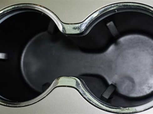 Used 2015 Jeep Grand Cherokee Limited w/ Luxury Group II image 26