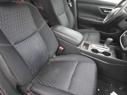 Used 2016 Nissan Altima 2.5 S w/ Power Driver Seat Package image 12