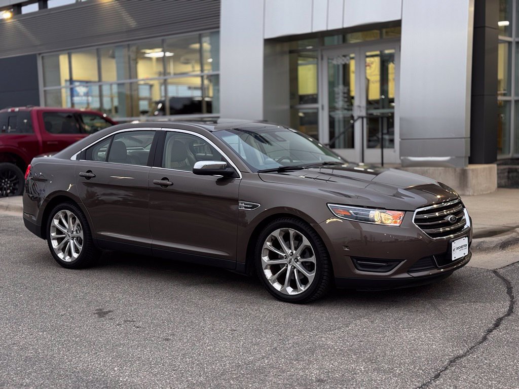 Used 2015 Ford Taurus Limited w/ Equipment Group 301A FWD image 46