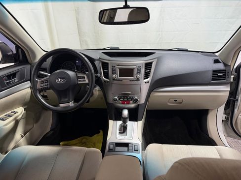 Used 2014 Subaru Outback 2.5i Premium image 17