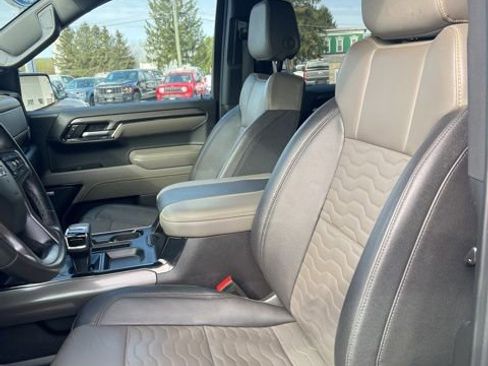 Used 2024 Chevrolet Silverado 1500 ZR2 w/ Technology Package AWD/4WD image 36