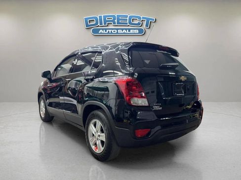 Used 2019 Chevrolet Trax LS w/ Tint and Cruise Package FWD image 4