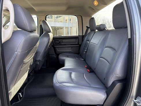 Used 2013 RAM 1500 Express image 12