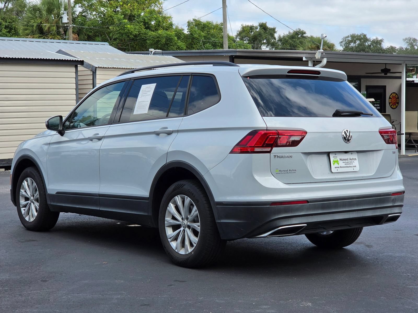 Used 2018 Volkswagen Tiguan S FWD image 5