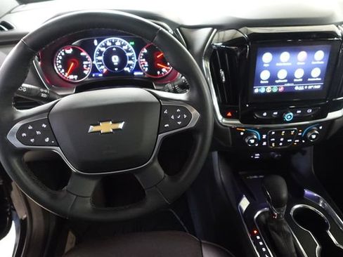 Used 2023 Chevrolet Traverse High Country w/ LPO, Floor Liner Package AWD/4WD image 12