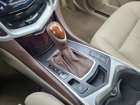 Used 2015 Cadillac SRX Premium image 19