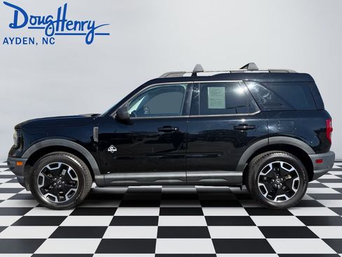 Used 2021 Ford Bronco Sport Outer Banks image 2