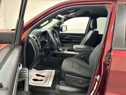 Used 2022 RAM 1500 Big Horn AWD/4WD image 9