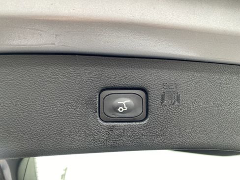 Used 2022 Ford Edge ST image 26