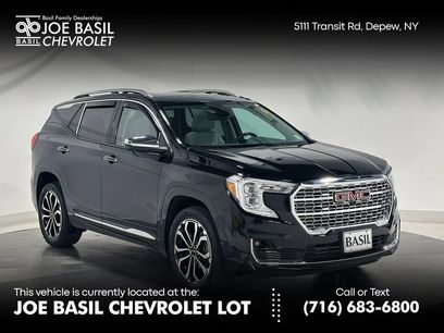 Used 2022 GMC Terrain Denali w/ Black Diamond Edition