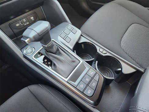 New 2026 Kia Sportage LX image 15