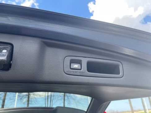 Certified 2026 Honda CR-V EX-L image 18