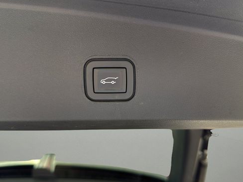 Certified 2024 Cadillac Lyriq Sport w/ LPO, Floor Liner Package AWD/4WD image 27