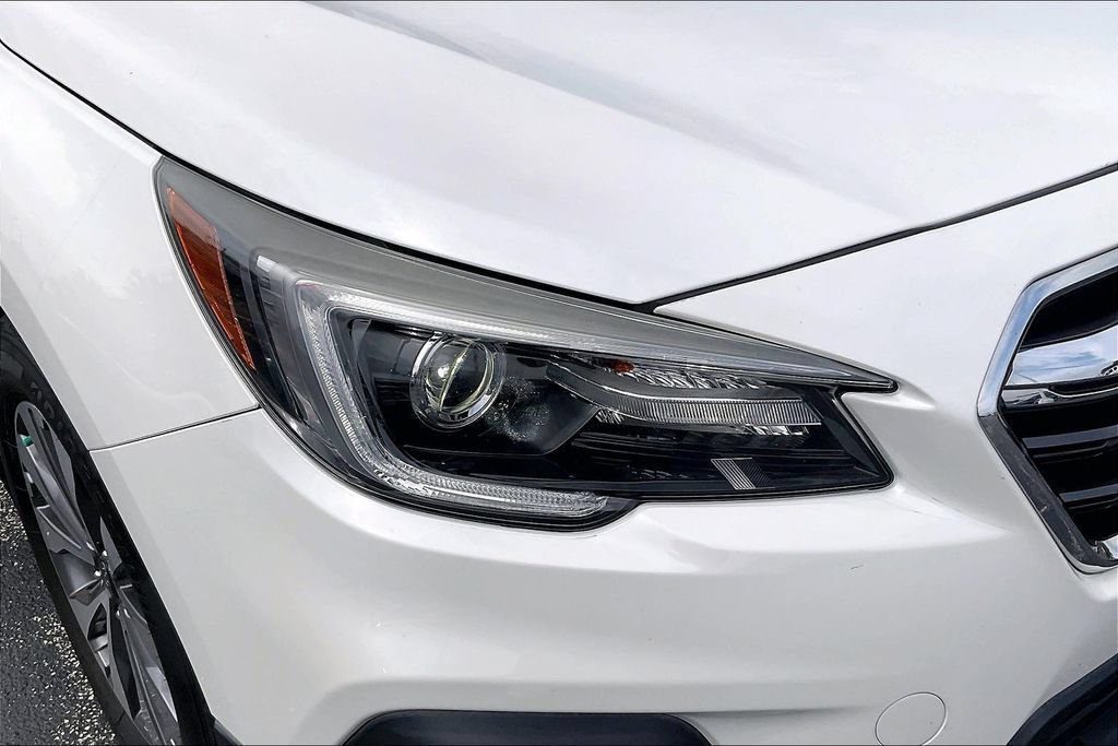 Used 2019 Subaru Outback 2.5i Touring AWD/4WD image 28
