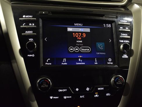 Used 2020 Nissan Murano S w/ Technology Package image 22