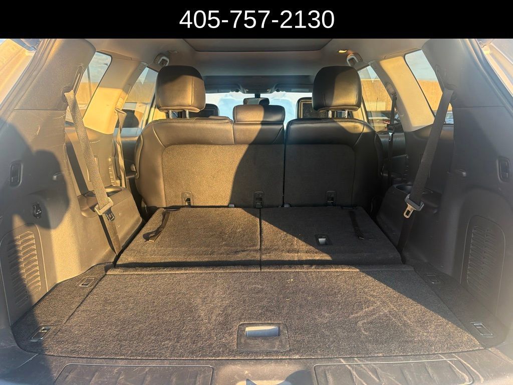 Used 2018 Nissan Pathfinder Platinum AWD/4WD image 4