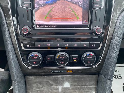 Used 2016 Volkswagen Passat 1.8T SE image 29