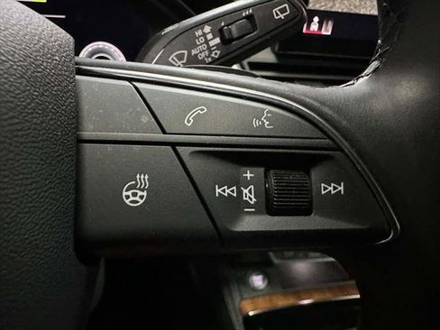 Used 2023 Audi Q5 2.0T Premium Plus w/ Premium Plus Package AWD/4WD image 33