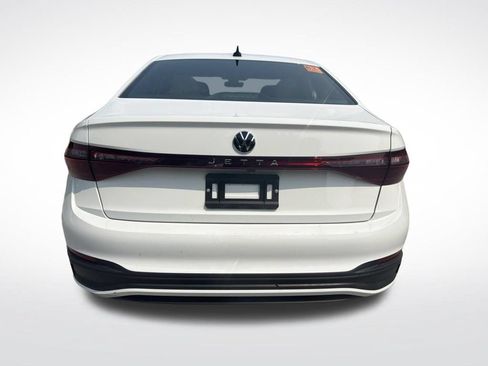 Used 2025 Volkswagen Jetta Sport FWD image 15
