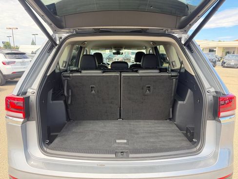 Used 2026 Volkswagen Atlas SE FWD image 29
