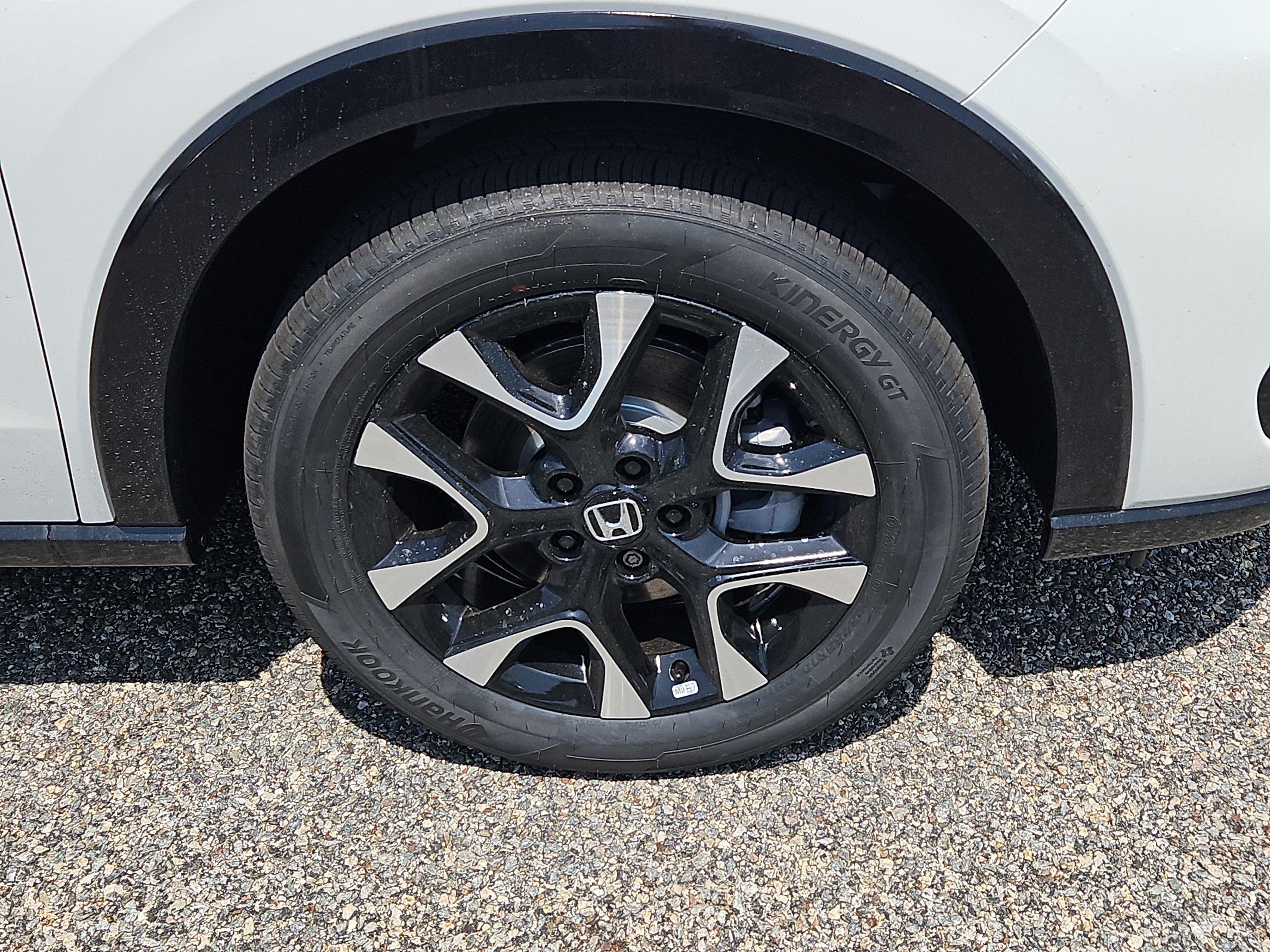 New 2027 Honda HR-V EX-L image 4