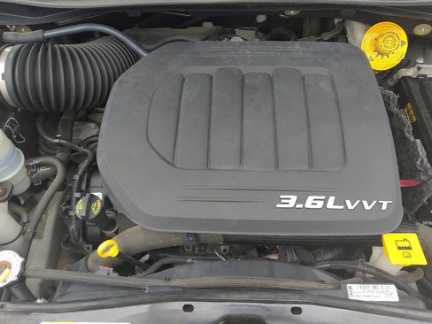 Used 2017 Dodge Grand Caravan SE w/ Power Window Group FWD image 30