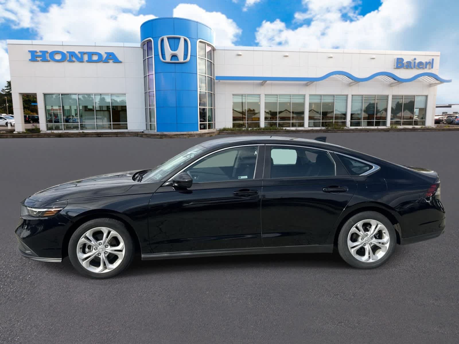 Used 2023 Honda Accord LX image 2