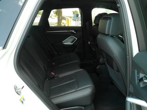 Used 2025 Audi Q3 2.0T Premium AWD/4WD image 25