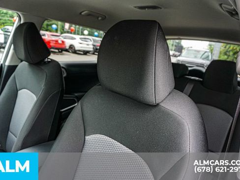 Used 2025 Kia Soul LX w/ LX Technology Package FWD image 18
