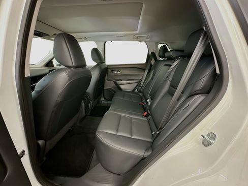 Used 2023 Nissan Rogue SL w/ SL Premium Package AWD/4WD image 30