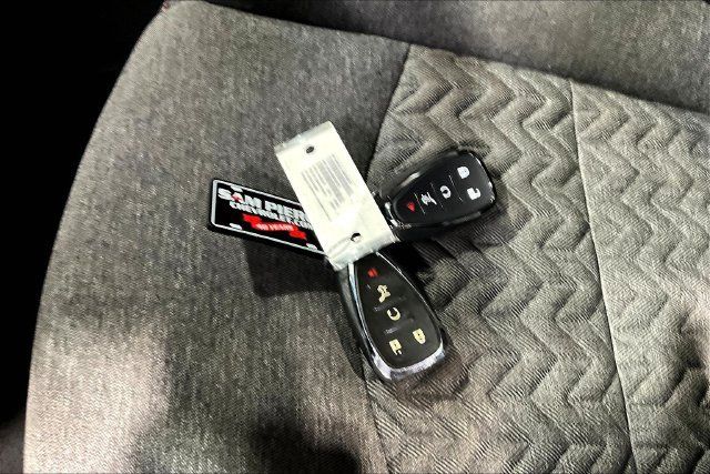Used 2023 Chevrolet Equinox LT FWD image 33